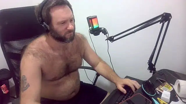 dadted stripchat live cam model