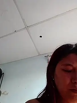 Mely_pinkk stripchat live cam model