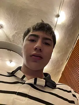 Daxonblace stripchat live cam model