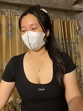 Mely2005 stripchat live cam model
