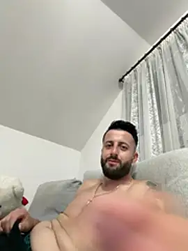 Kosminkom stripchat live cam model