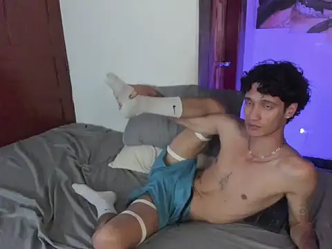 Neosly7 stripchat live cam model