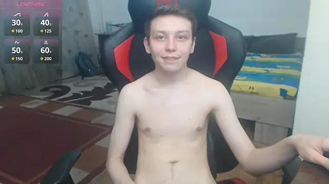 hugkydo stripchat live cam model