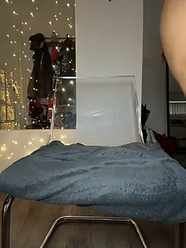 LexiCoco stripchat live cam model