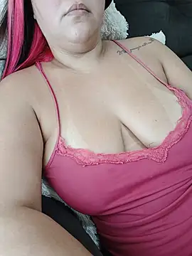 Paolaa_hoot stripchat live cam model