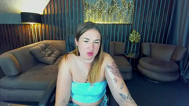 Sofii_darling stripchat live cam model