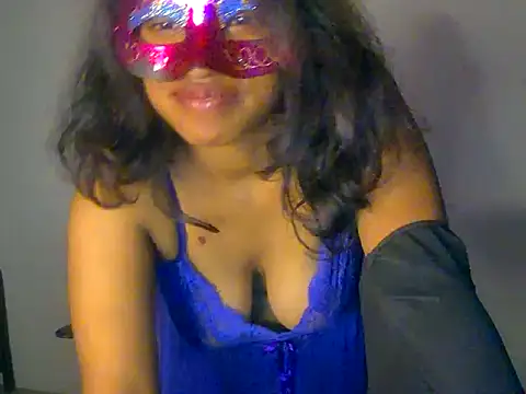 Hot-Honey20 stripchat live cam model
