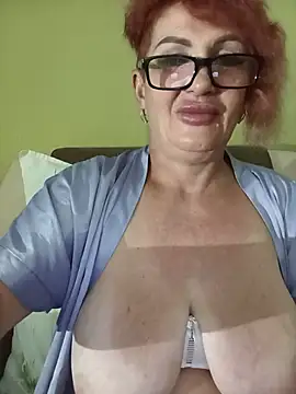 Alissa55552111 stripchat live cam model