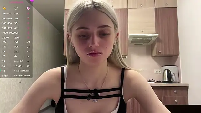 AidaGloshen stripchat live cam model