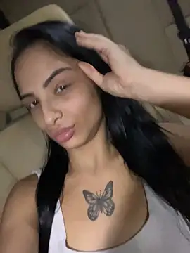 Evelin199 stripchat live cam model