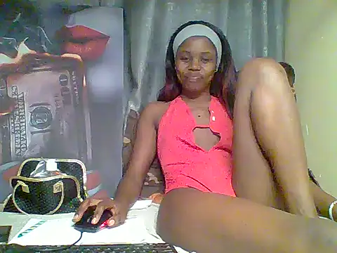 hippy_mell stripchat live cam model