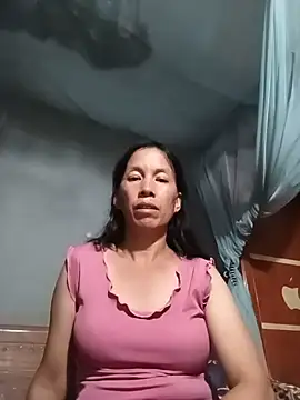undresscum stripchat live cam model