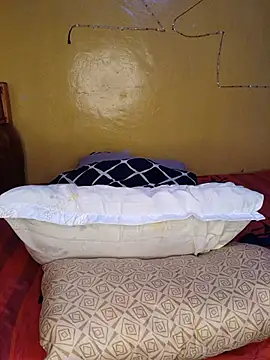 MIDNIGHT_LUSTY_ANGEL stripchat live cam model