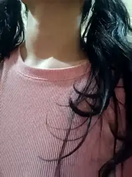 molymeneses stripchat live cam model