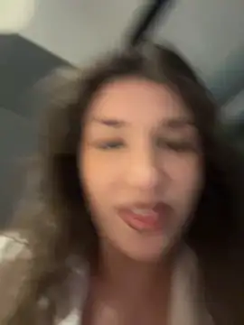 ScarletBloom_ stripchat live cam model