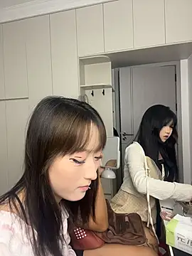 xiaojingzi66 stripchat live cam model