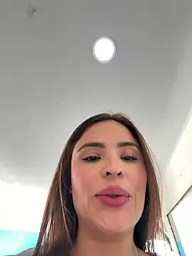 SofiaGomez444 stripchat live cam model