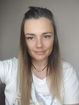 KrissSexi stripchat live cam model