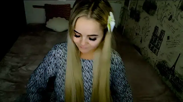 lovely-eyes stripchat live cam model