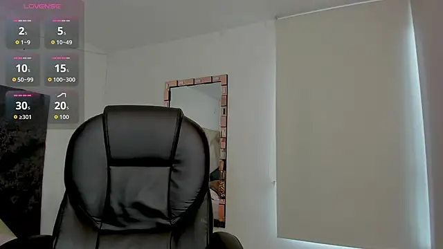 SaskiaGrendel stripchat live cam model