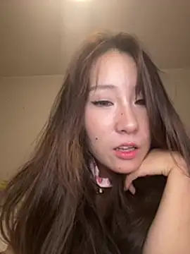 CCUU-CC stripchat live cam model