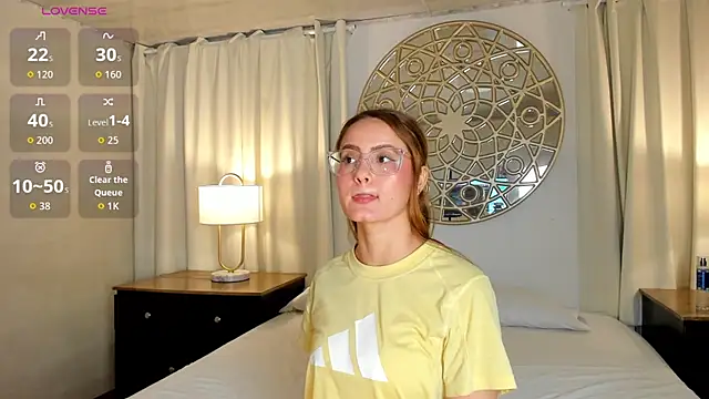 Ada_Turner stripchat live cam model