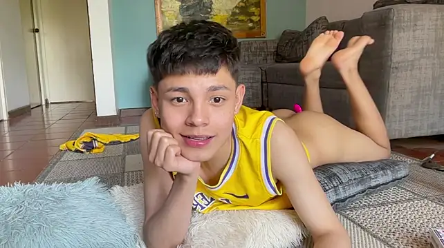 Andy_Belier23 stripchat live cam model