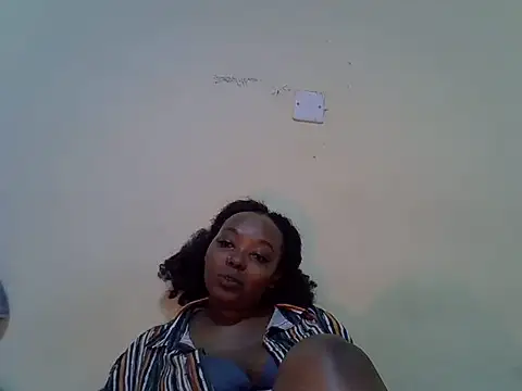 big_bootty96 stripchat live cam model