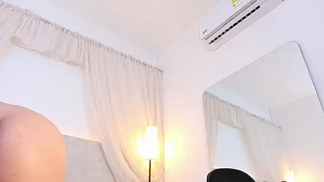 Hanna_gomeez_ stripchat live cam model