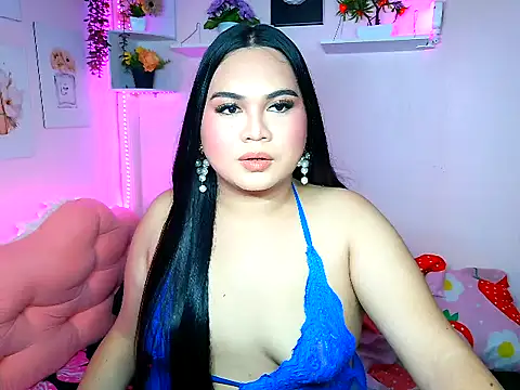 YourThicc_bella stripchat live cam model