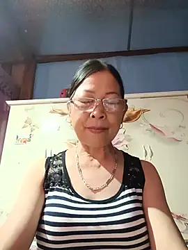 Sky-rain98 stripchat live cam model
