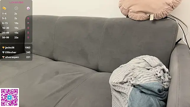 MerrillJuba stripchat live cam model