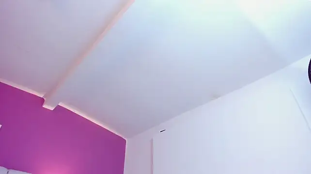 Dulcee_Kathy18 stripchat live cam model