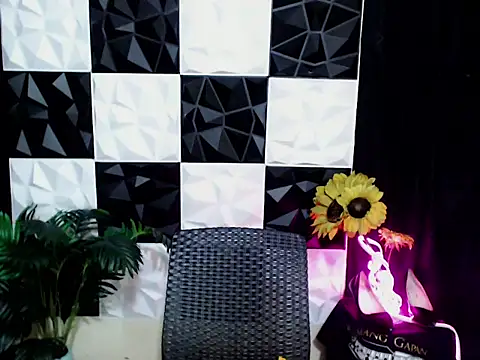 VOLKOVAx stripchat live cam model