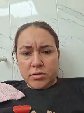 Bellanayara stripchat live cam model