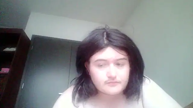 LeoLee144 stripchat live cam model