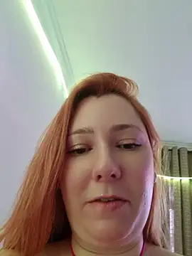 Patriciamoura69 stripchat live cam model