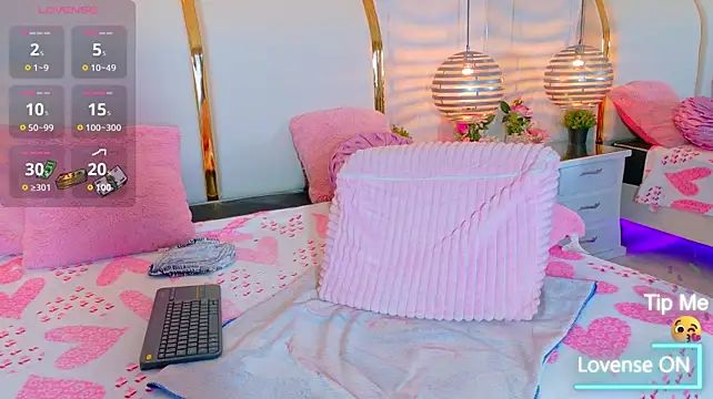 SammyGirlTS stripchat live cam model
