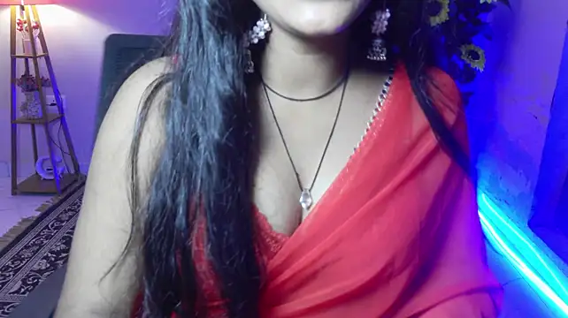 Awesome_Riya stripchat live cam model