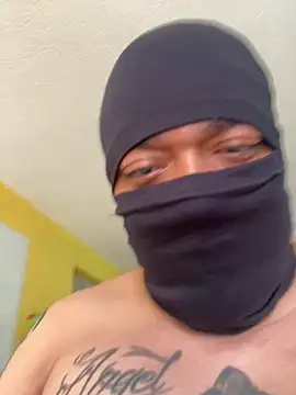 khorny5e stripchat live cam model