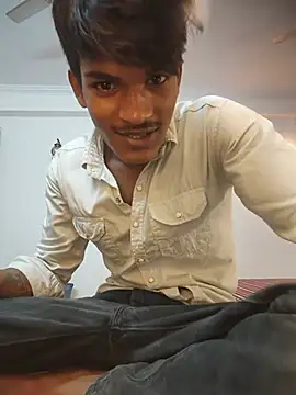 INVISIBL11 stripchat live cam model