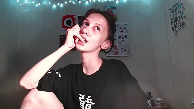 secrettt_poison stripchat live cam model