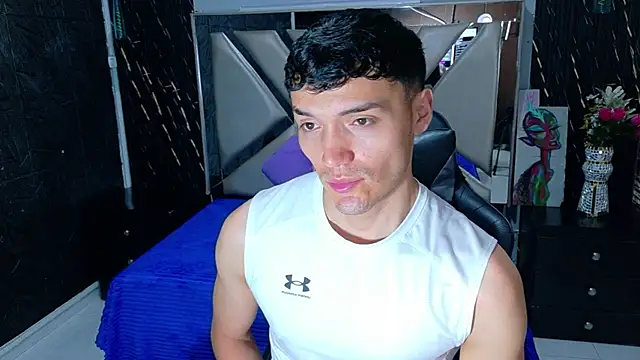Aron_Darkx stripchat live cam model
