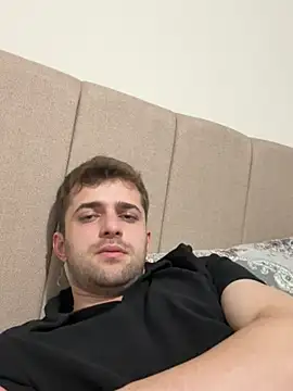 Um72727 stripchat live cam model