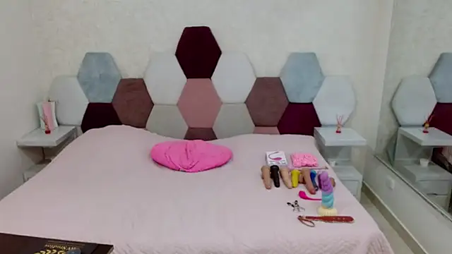 angel_blue stripchat live cam model