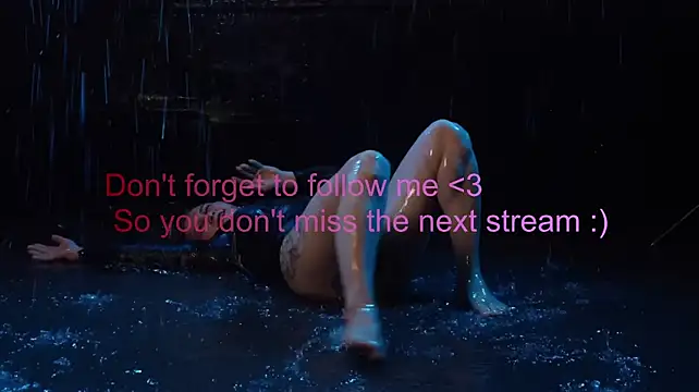Miatiny stripchat live cam model