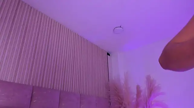 HannaRhodes stripchat live cam model