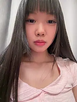 xinyu789 stripchat live cam model