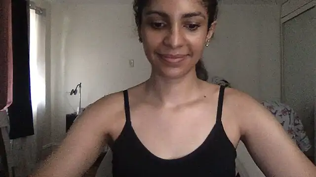 karlatiburcio stripchat live cam model