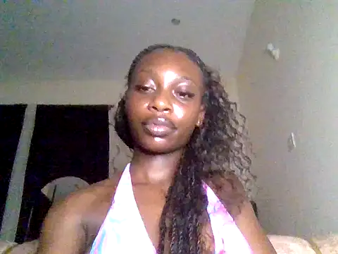 miss_petite0 stripchat live cam model